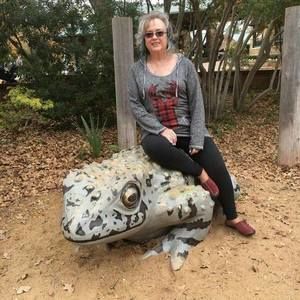 Meet your Posher, Donna mc